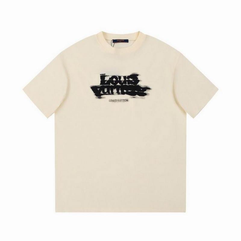 Louis Vuitton Men's T-shirts 187